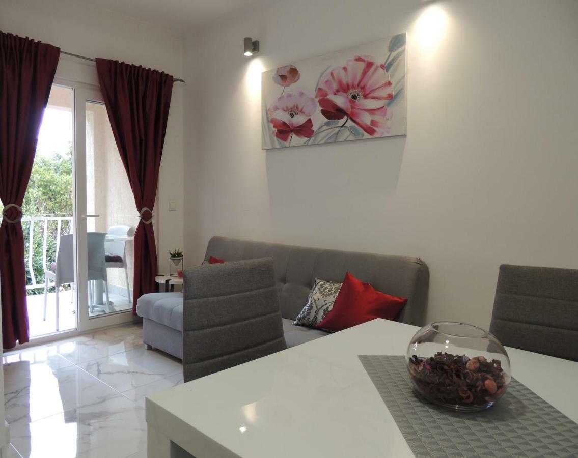 Apartments Palma Baška Voda エクステリア 写真